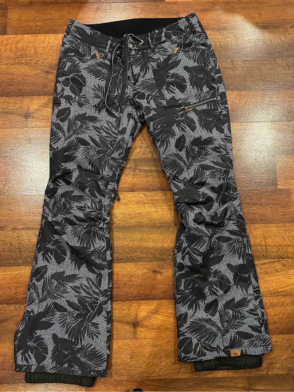 Roxy Insulated Snow Pants DryFlight Women’s Size Medium Snowboard Gray Black